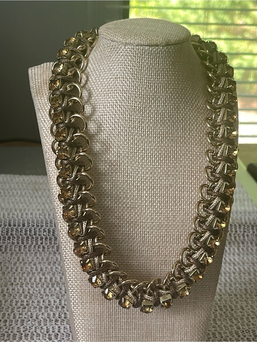 Rare find Chico’s gold tone with amber stones choker Necklace 18”
